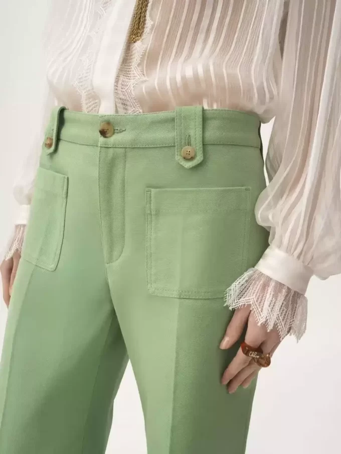 Blusa arricciata in mousseline di seta e pizzo Blusa arricciata in mousseline di seta e pizzo