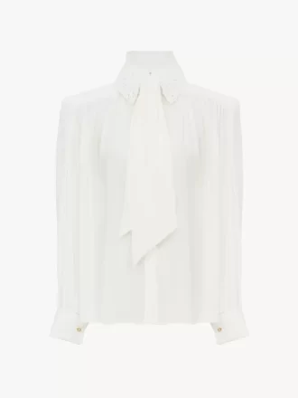 Blusa con foulard arricciato e nodo in crêpe de chine e pizzo Blusa con foulard arricciato e nodo in crêpe de chine e pizzo
