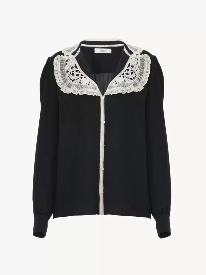 Blusa con volant in crêpe de chine e pizzo Blusa con volant in crêpe de chine e pizzo