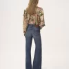 Blusa lavallière con maxi arricciatura in crêpe de chine Blusa lavallière con maxi arricciatura in crêpe de chine