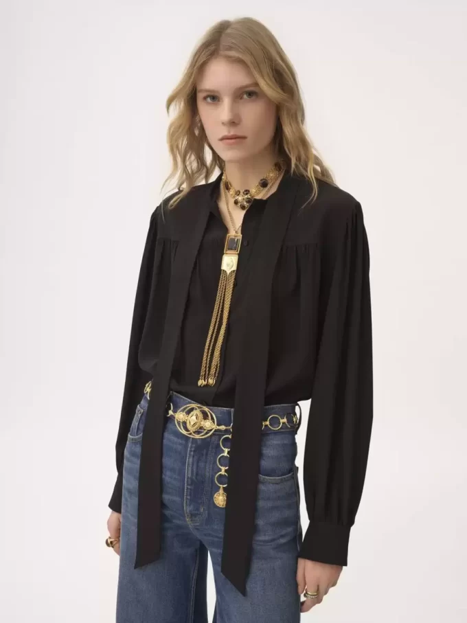 Blusa lavallière con maxi arricciatura in crêpe de chine Blusa lavallière con maxi arricciatura in crêpe de chine