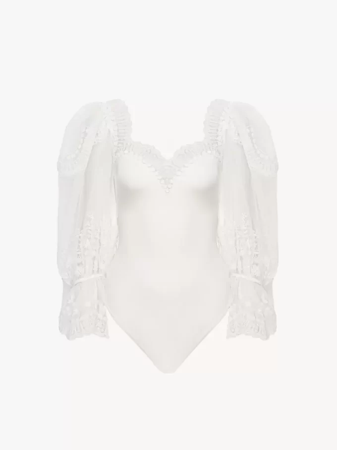 Body con maniche a sbuffo in jersey elasticizzato lucido e pizzo Body con maniche a sbuffo in jersey elasticizzato lucido e pizzo