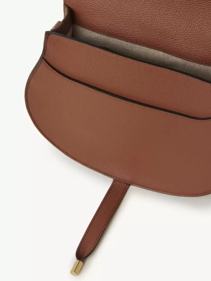 Borsa a sella Marcie in pelle granata Borsa a sella Marcie in pelle granata