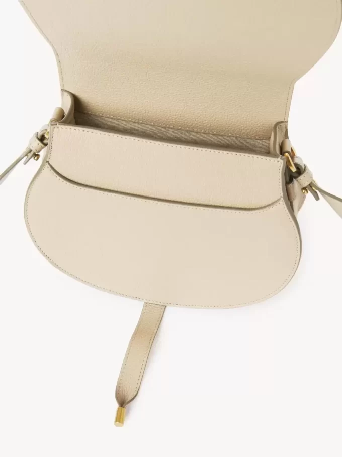 Borsa a sella Marcie in pelle granata Borsa a sella Marcie in pelle granata