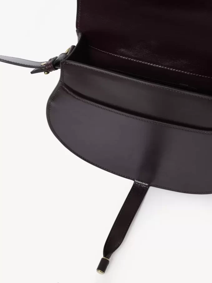 Borsa a sella Marcie in pelle lucida Borsa a sella Marcie in pelle lucida