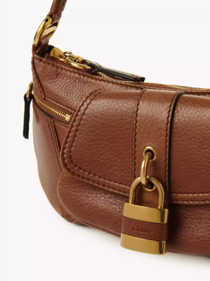 Borsa a tracolla 99 in pelle granata Borsa a tracolla 99 in pelle granata