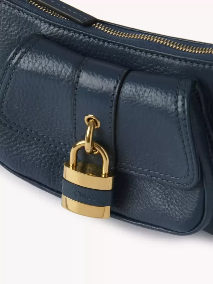 Borsa a tracolla 99 in pelle granata Borsa a tracolla 99 in pelle granata