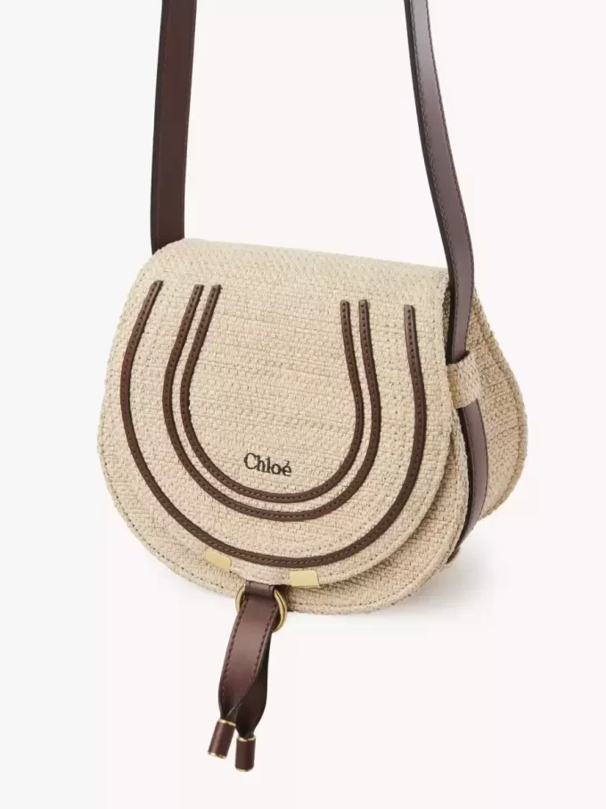 Borsa a tracolla Marcie piccola in fibre effetto rafia Borsa a tracolla Marcie piccola in fibre effetto rafia