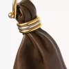 Borsa Hobo grande con bracciale in pelle martellata Borsa Hobo grande con bracciale in pelle martellata