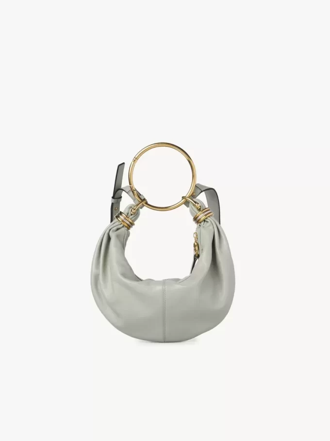 Borsa Hobo piccola con bracciale in pelle martellata Borsa Hobo piccola con bracciale in pelle martellata