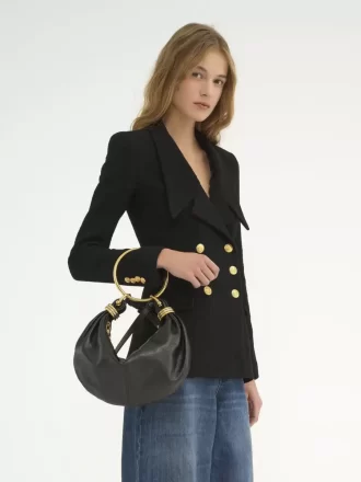 Borsa Hobo piccola con bracciale in pelle martellata Borsa Hobo piccola con bracciale in pelle martellata