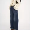 Borsa hobo piccola con bracciale in pelle martellata Borsa hobo piccola con bracciale in pelle martellata