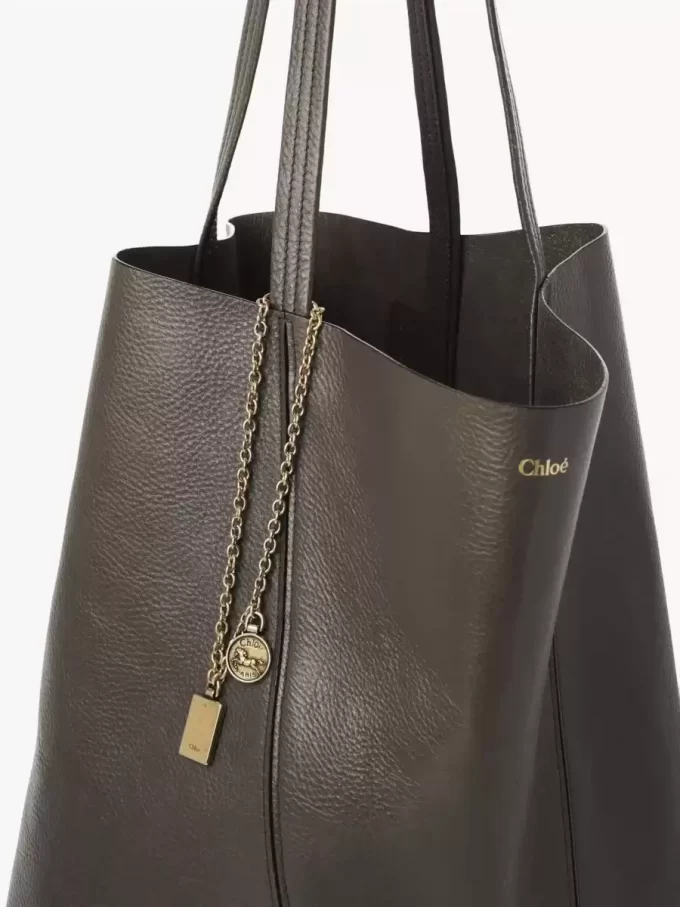 Borsa tote Chloé Spin grande in pelle martellata Borsa tote Chloé Spin grande in pelle martellata