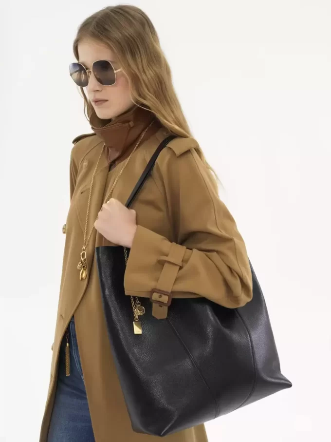 Borsa tote Chloé Spin grande in pelle martellata Borsa tote Chloé Spin grande in pelle martellata