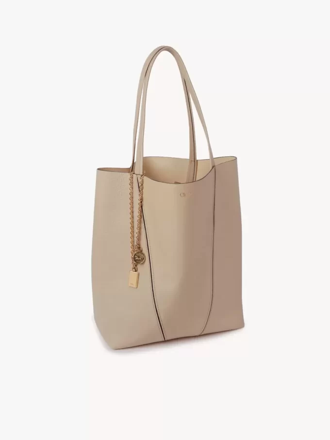 Borsa tote Chloé Spin in pelle martellata Borsa tote Chloé Spin in pelle martellata