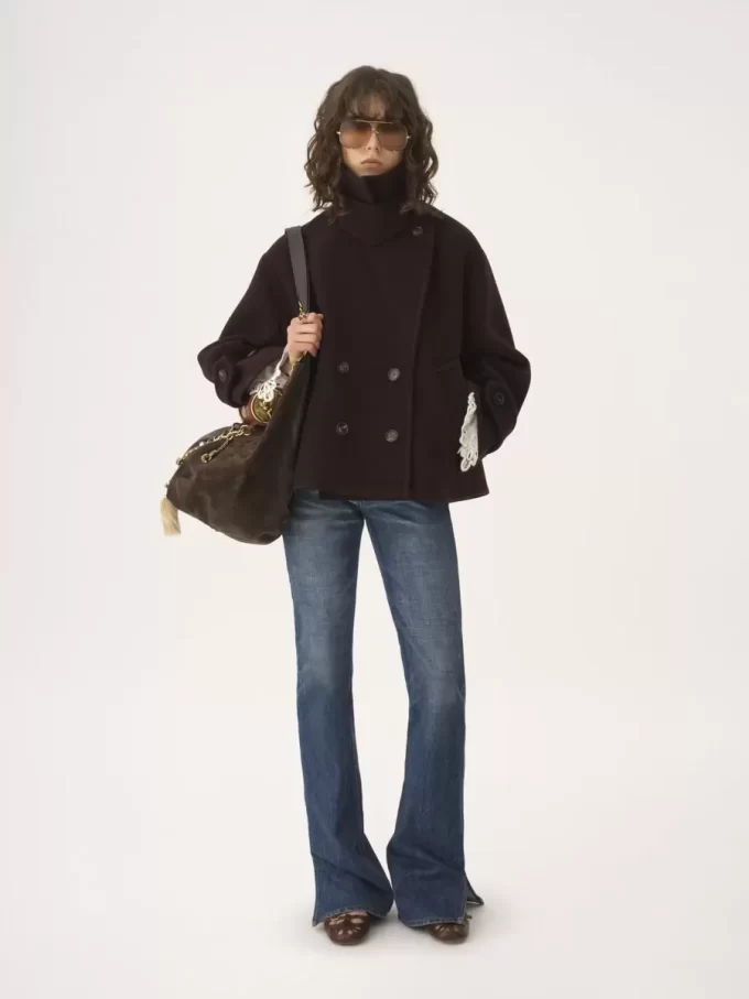 Cappotto corto oversize in lana Cappotto corto oversize in lana