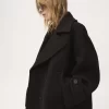 Cappotto corto oversize in lana Cappotto corto oversize in lana