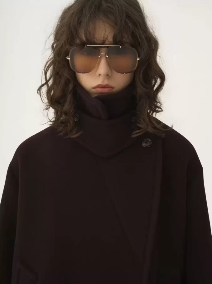 Cappotto corto oversize in lana Cappotto corto oversize in lana