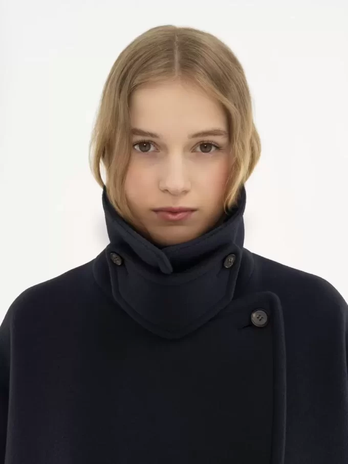 Cappotto corto oversize in lana Cappotto corto oversize in lana