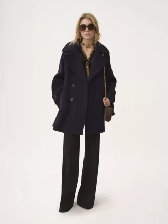 Cappotto doppiopetto oversize in lana Cappotto doppiopetto oversize in lana