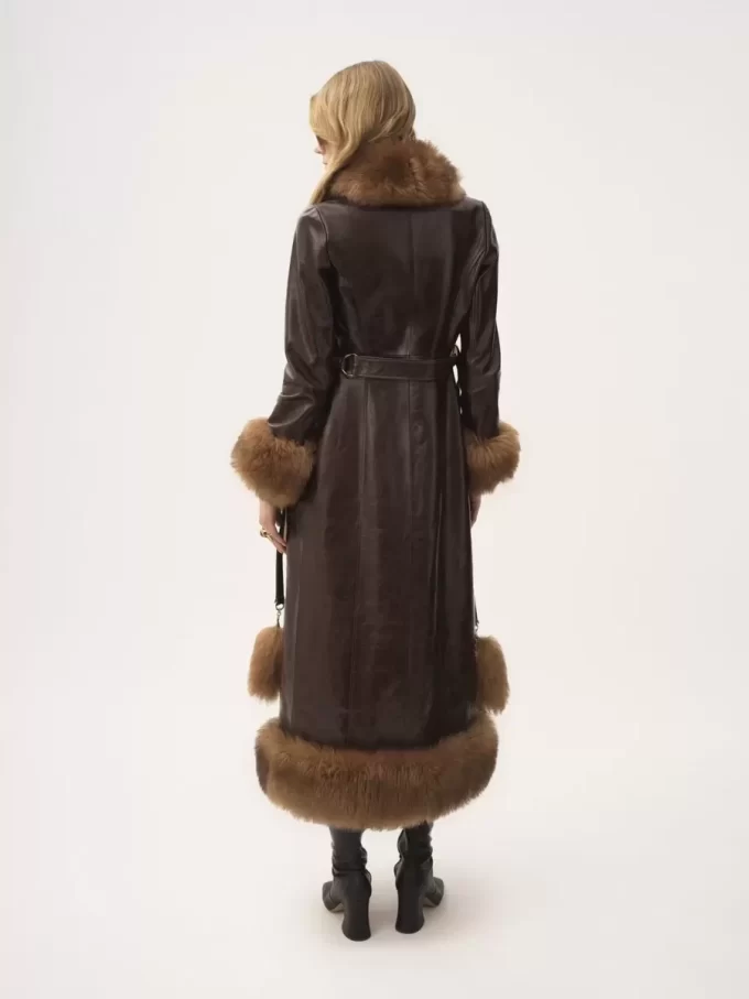 Cappotto lungo a colonna in pelle Cappotto lungo a colonna in pelle