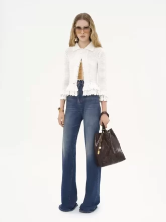 Cardigan aderente con volant in maglia all’uncinetto