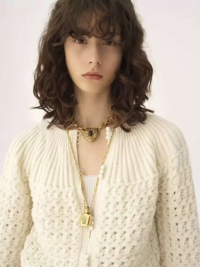 Cardigan girocollo in maglia di lana e cashmere Cardigan girocollo in maglia di lana e cashmere