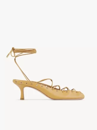 Chloé Ghillies décolleté Chloé Ghillies décolleté