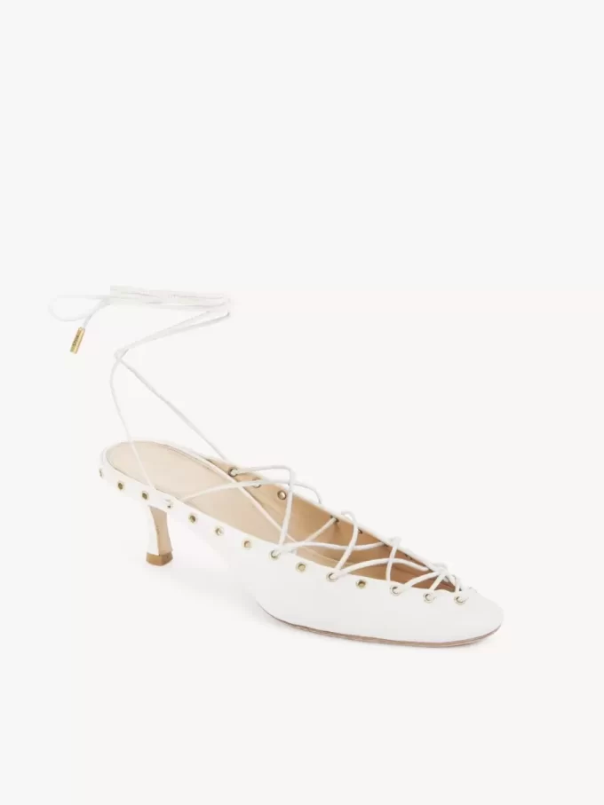 Chloé Ghillies décolleté Chloé Ghillies décolleté