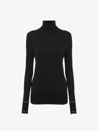 Dolcevita aderente in maglia di lana