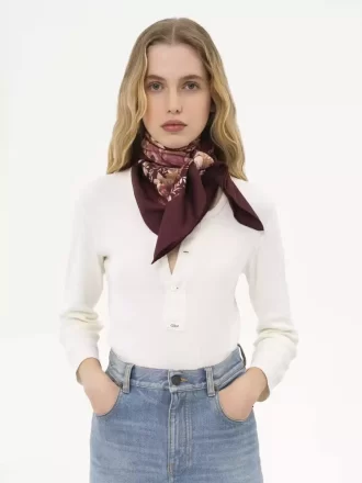 Foulard quadrato Chloé Roses in twill di seta Foulard quadrato Chloé Roses in twill di seta