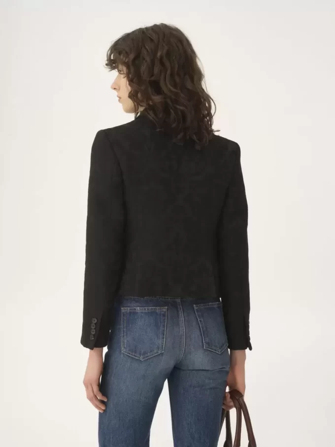 Giacca aderente doppiopetto in jacquard misto lana Giacca aderente doppiopetto in jacquard misto lana