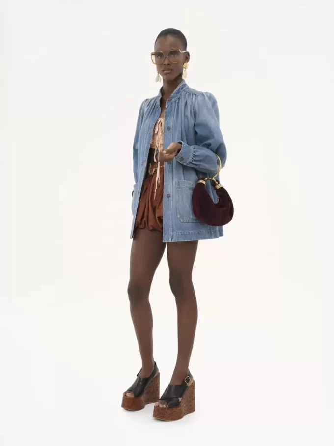 Giacca arricciata a collo alto in denim Giacca arricciata a collo alto in denim