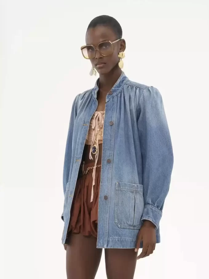 Giacca arricciata a collo alto in denim Giacca arricciata a collo alto in denim