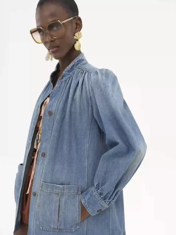 Giacca arricciata a collo alto in denim Giacca arricciata a collo alto in denim