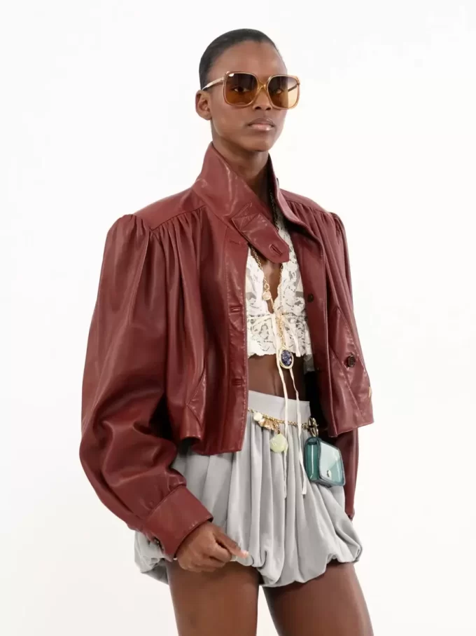 Giacca boule arricciata in pelle Giacca boule arricciata in pelle