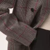 Giacca sartoriale doppiopetto in lana a quadri Giacca sartoriale doppiopetto in lana a quadri