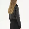 Giubbotto corto in pelle Giubbotto corto in pelle