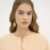Gli orecchini Chloé Petal Gli orecchini Chloé Petal