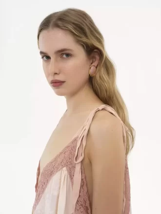 Gli orecchini Chloé Senses Gli orecchini Chloé Senses