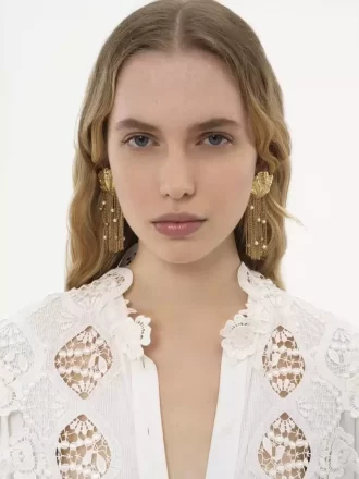 Gli orecchini Chloé Shells Gli orecchini Chloé Shells