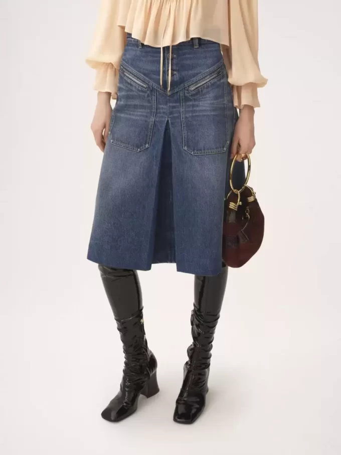 Gonna al ginocchio in denim Gonna al ginocchio in denim