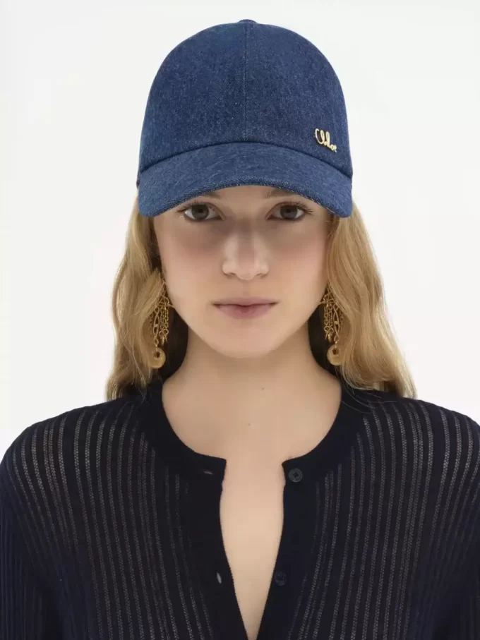 Il berretto iconico Chloé in denim Il berretto iconico Chloé in denim