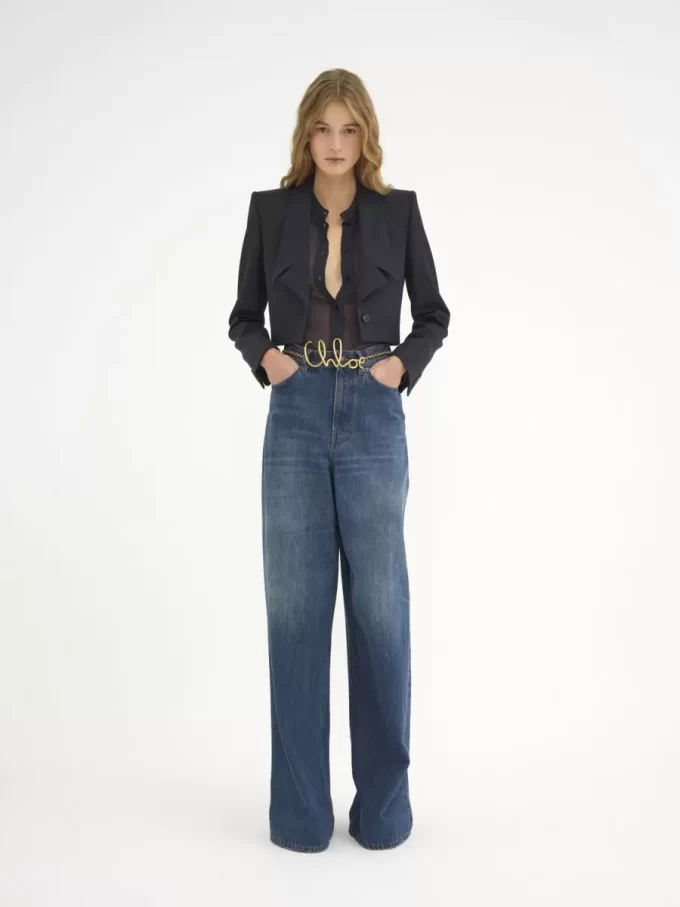 Jeans a gamba larga in denim Jeans a gamba larga in denim