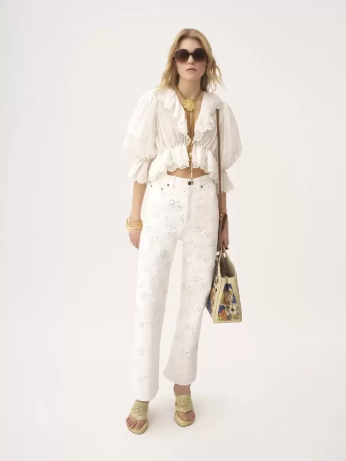 Jeans cropped ricamati in denim Jeans cropped ricamati in denim