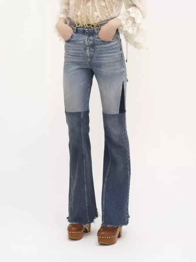 Jeans patchwork svasati in denim Jeans patchwork svasati in denim