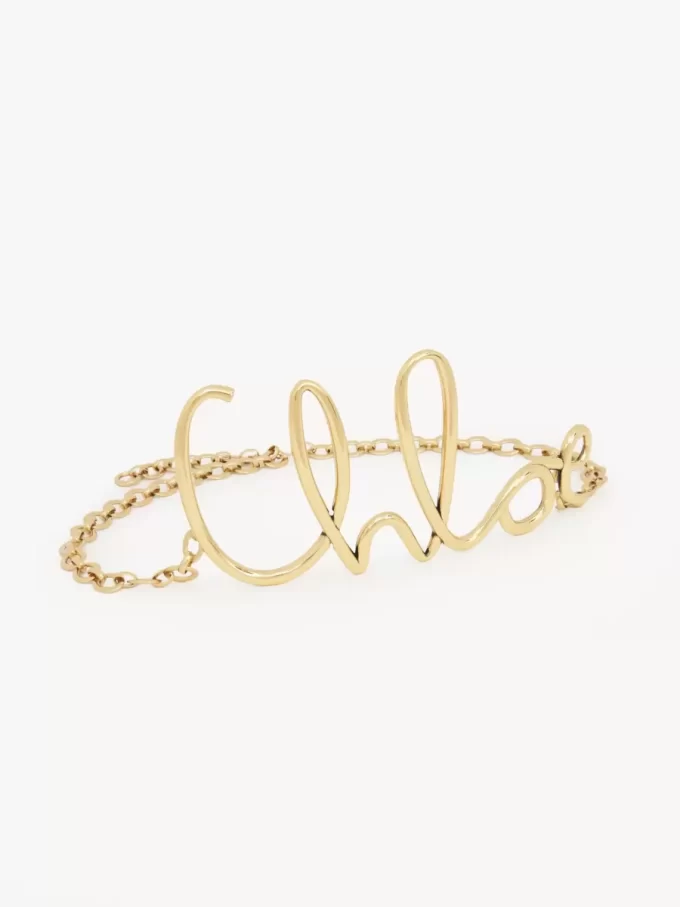 La cintura grande iconica di Chloé La cintura grande iconica di Chloé