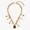 La collana Chloé Antique Pearls La collana Chloé Antique Pearls