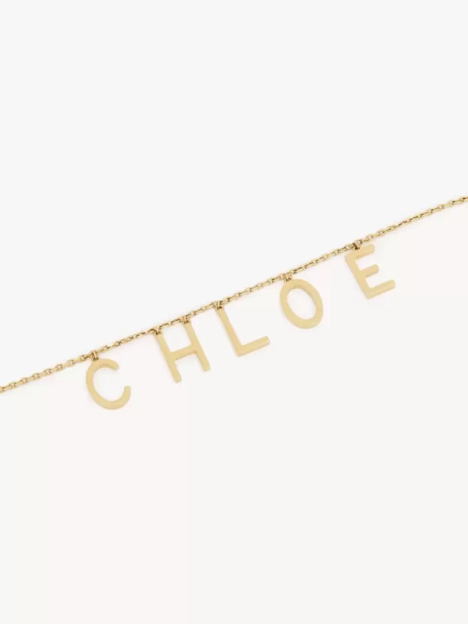 La collana Chloé Letters