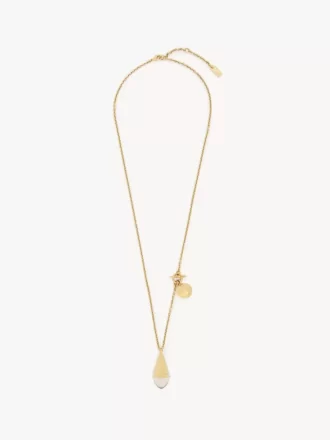 La collana Chloé Prism